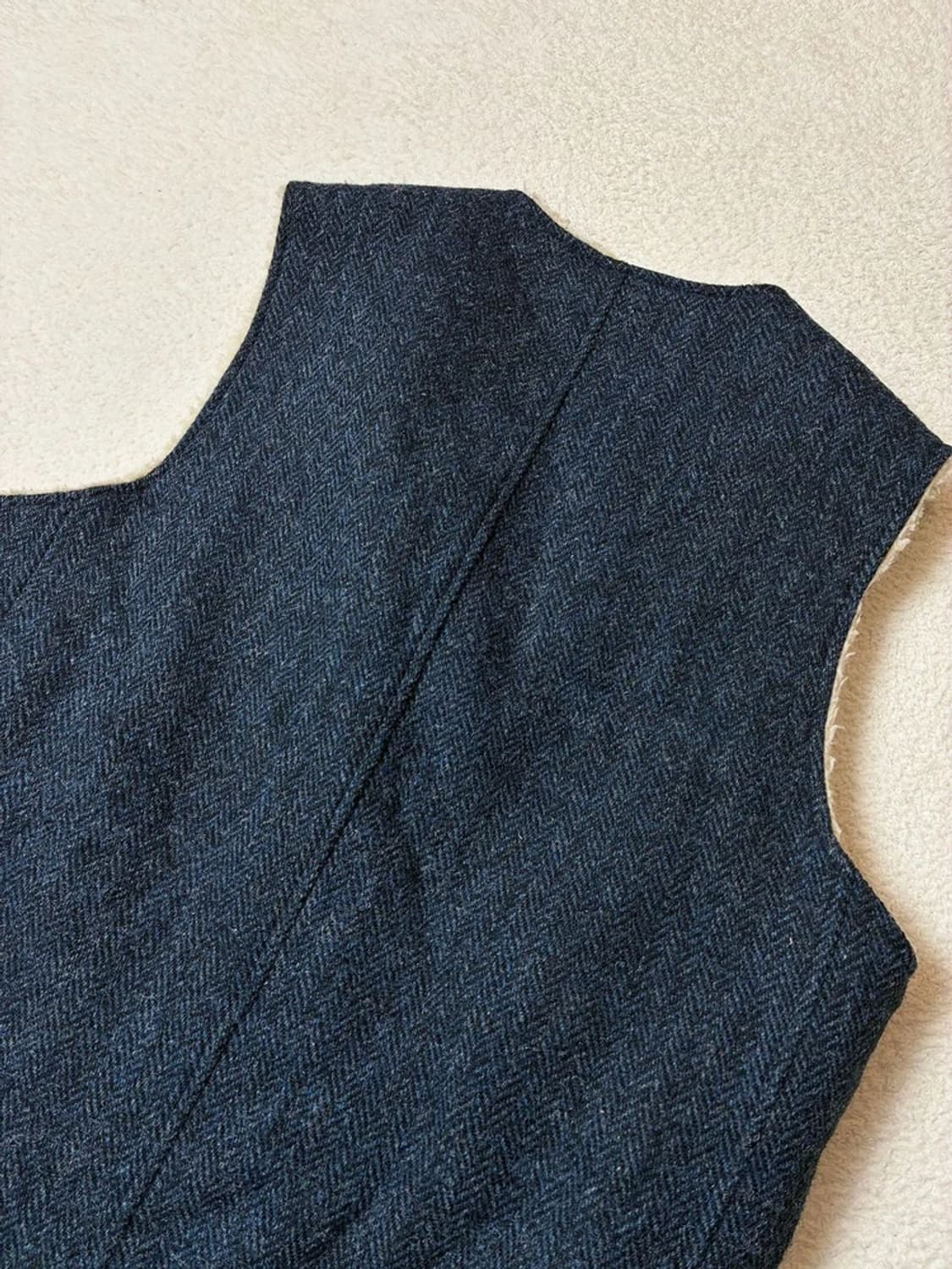 커버낫 x 해리스트위드 14FW 퓨어울 헤링본 베스트 PN6782    상품이미지7