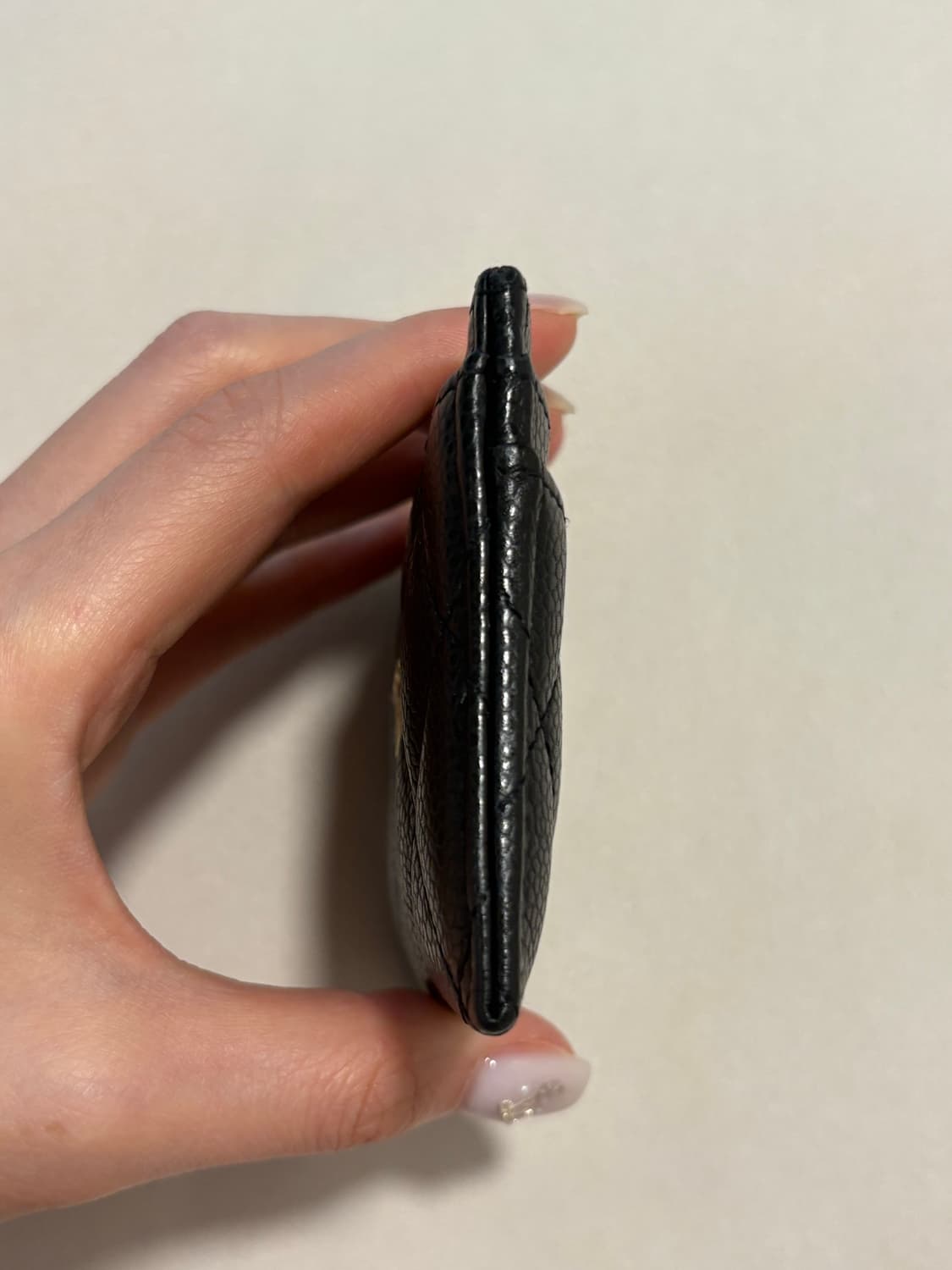 샤넬 클래식 캐비어 카드지갑 금장 카드홀더 상품이미지7