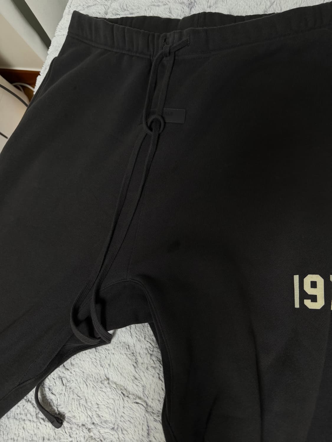 essential fear of god 에센셜 피어오브갓 1977 팬츠 상품이미지4