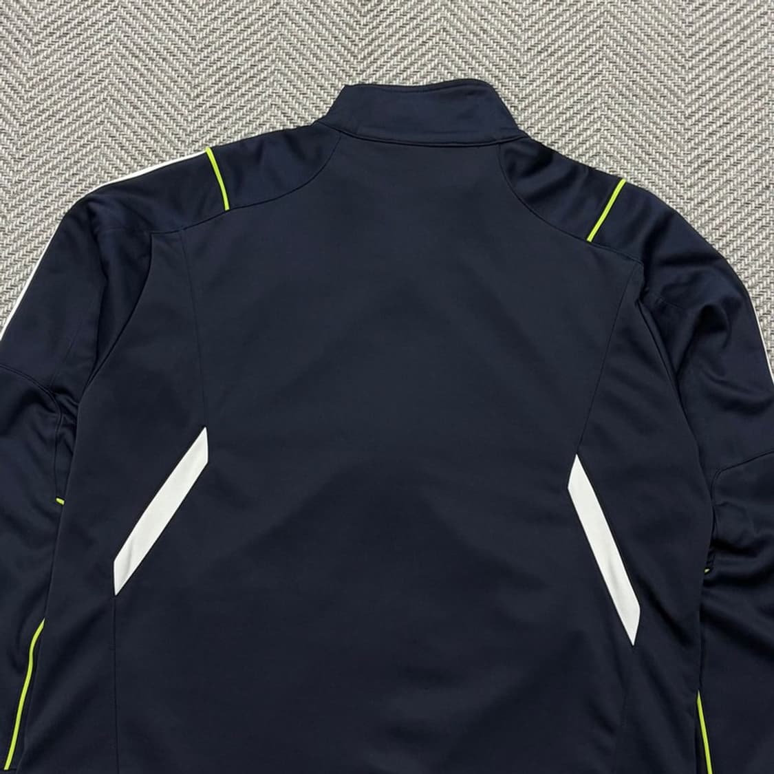 아디다스 배색 트랙탑 v2469 상품이미지4