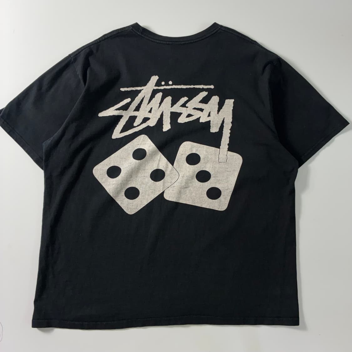 Stussy  스투시 다이스 피그먼트 다이드 블랙 반팔 티셔츠 상품이미지2
