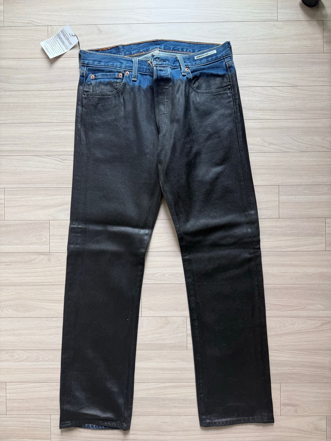 Levi's 501 Reworked Hard Coated Jean 상품이미지2