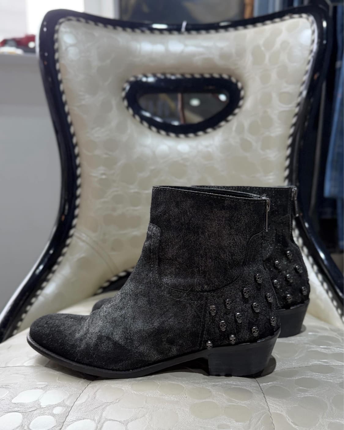 ZADIG&VOLTAIRE 스컬 스터디드 부츠 상품이미지1