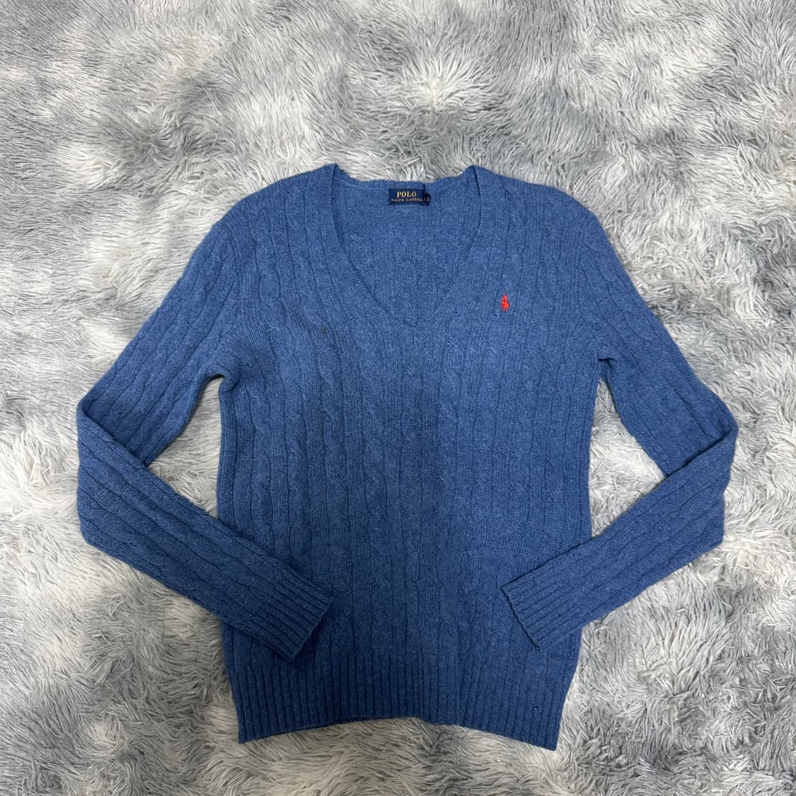 폴로 울 캐시미어 케이블브이넥니트 여성 M사이즈 상품이미지1