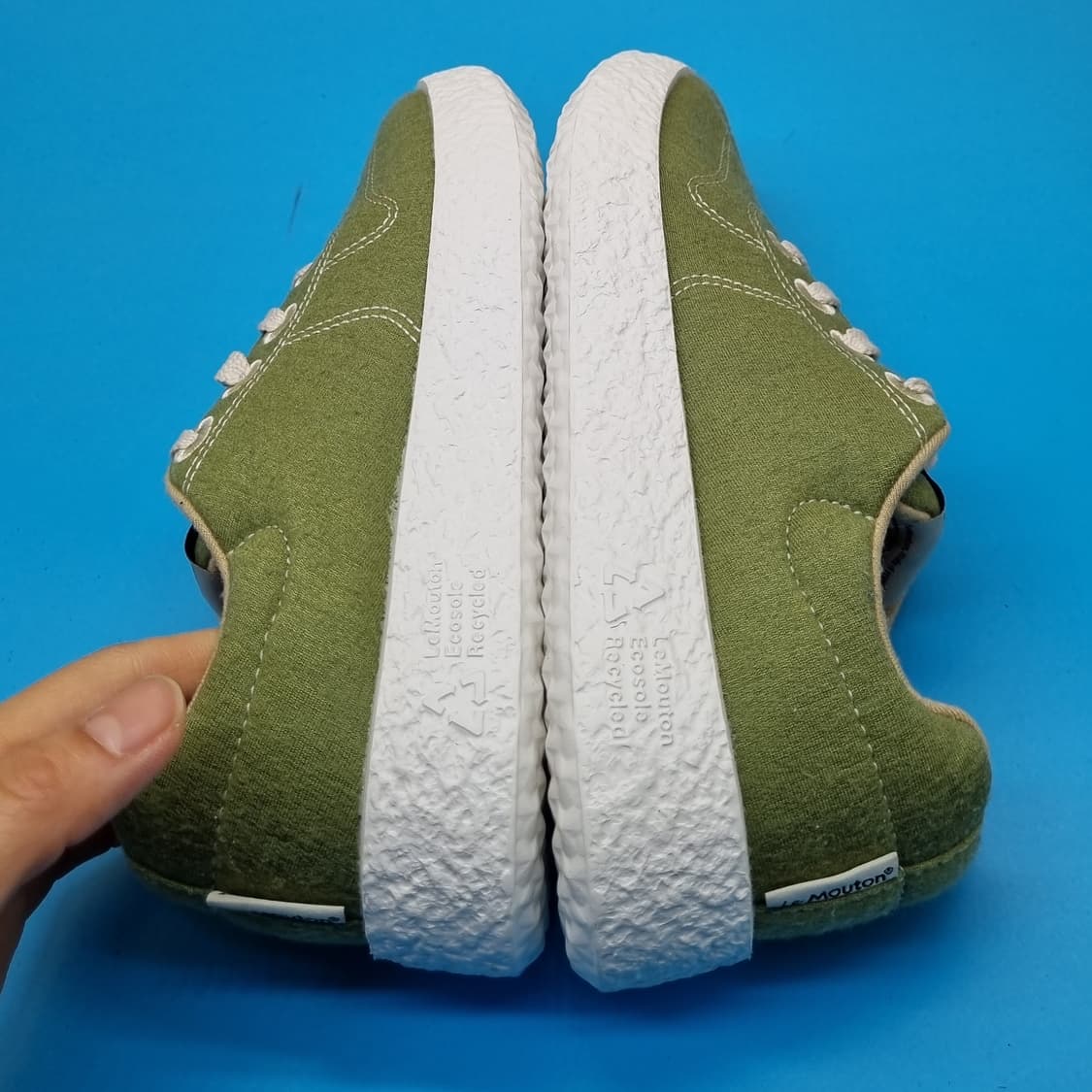 르무통 올리브그린 스니커즈 225 상품이미지5