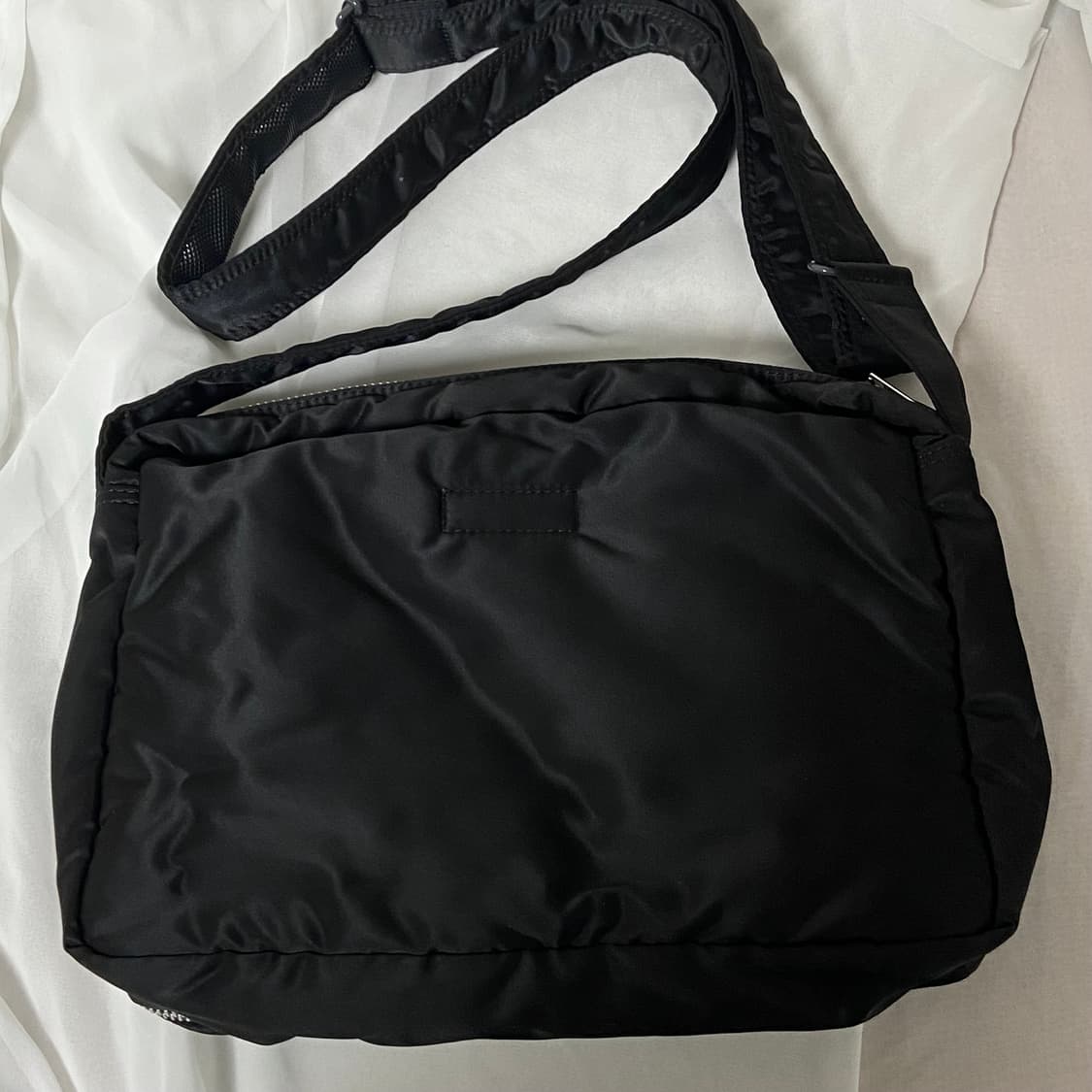 초미품)PORTER 포터 탱커 숄더백 L 블랙 상품이미지6