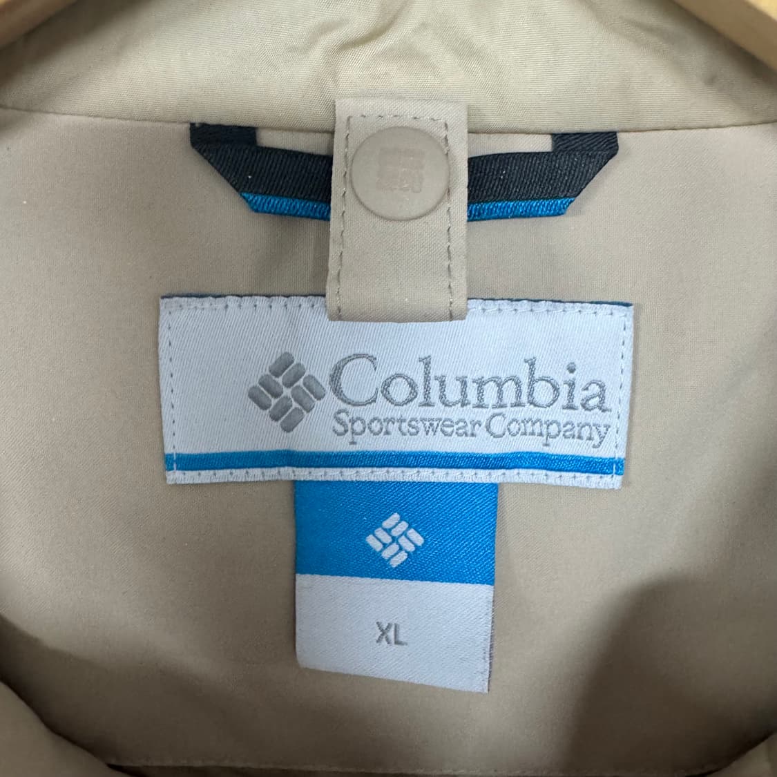 컬럼비아 티타늄 바람막이자켓 베이지 상품이미지5