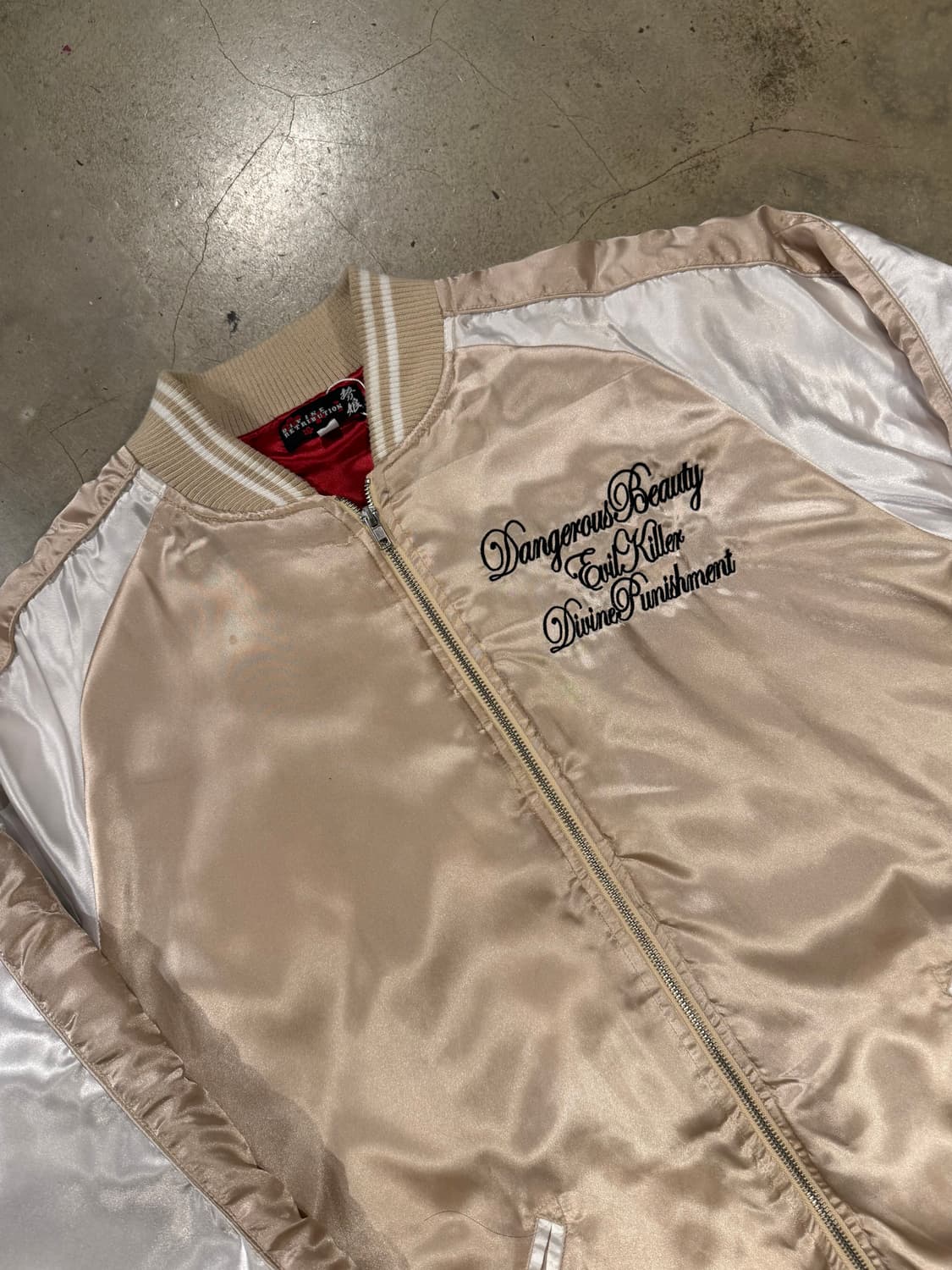 Divine Retribution 누빔 스카쟌 상품이미지4