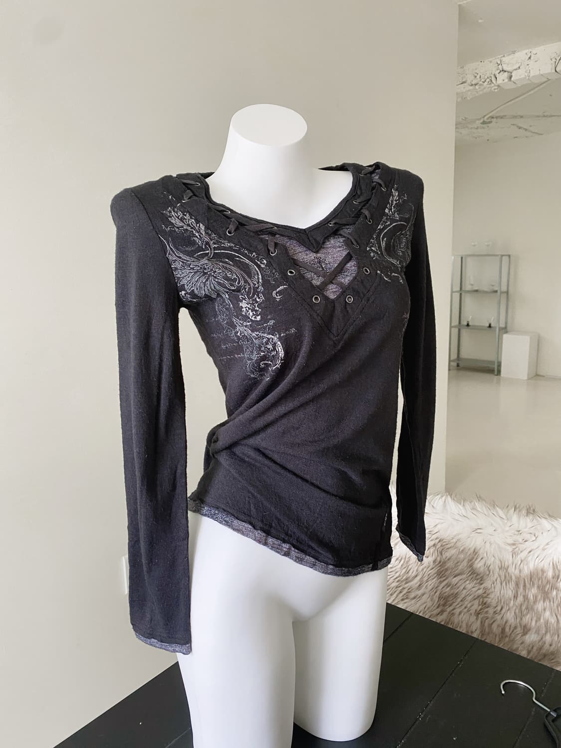 오즈 크로스 레이스업 롱슬리브 상품이미지4