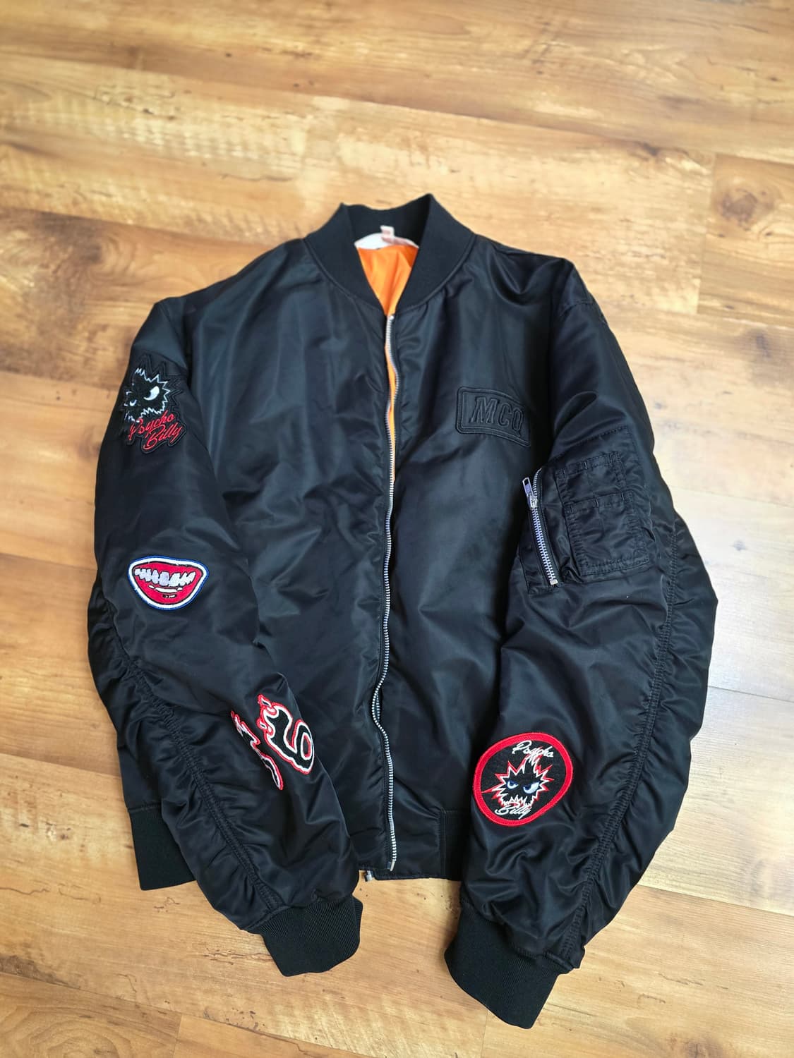 알렉산더맥퀸 ma1 스타일  상품이미지1