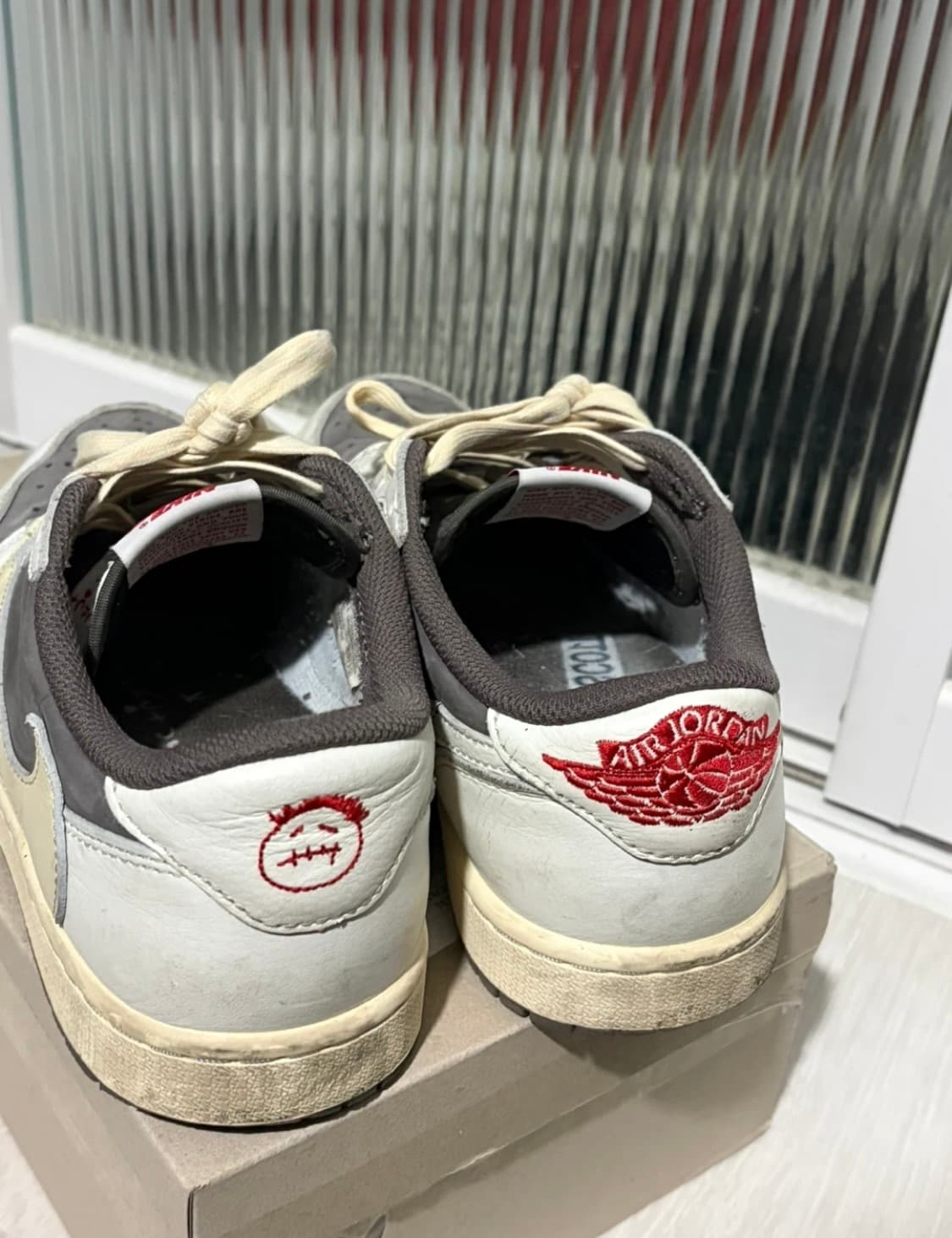 조던 트래비스 스캇 모카 40 상품이미지5