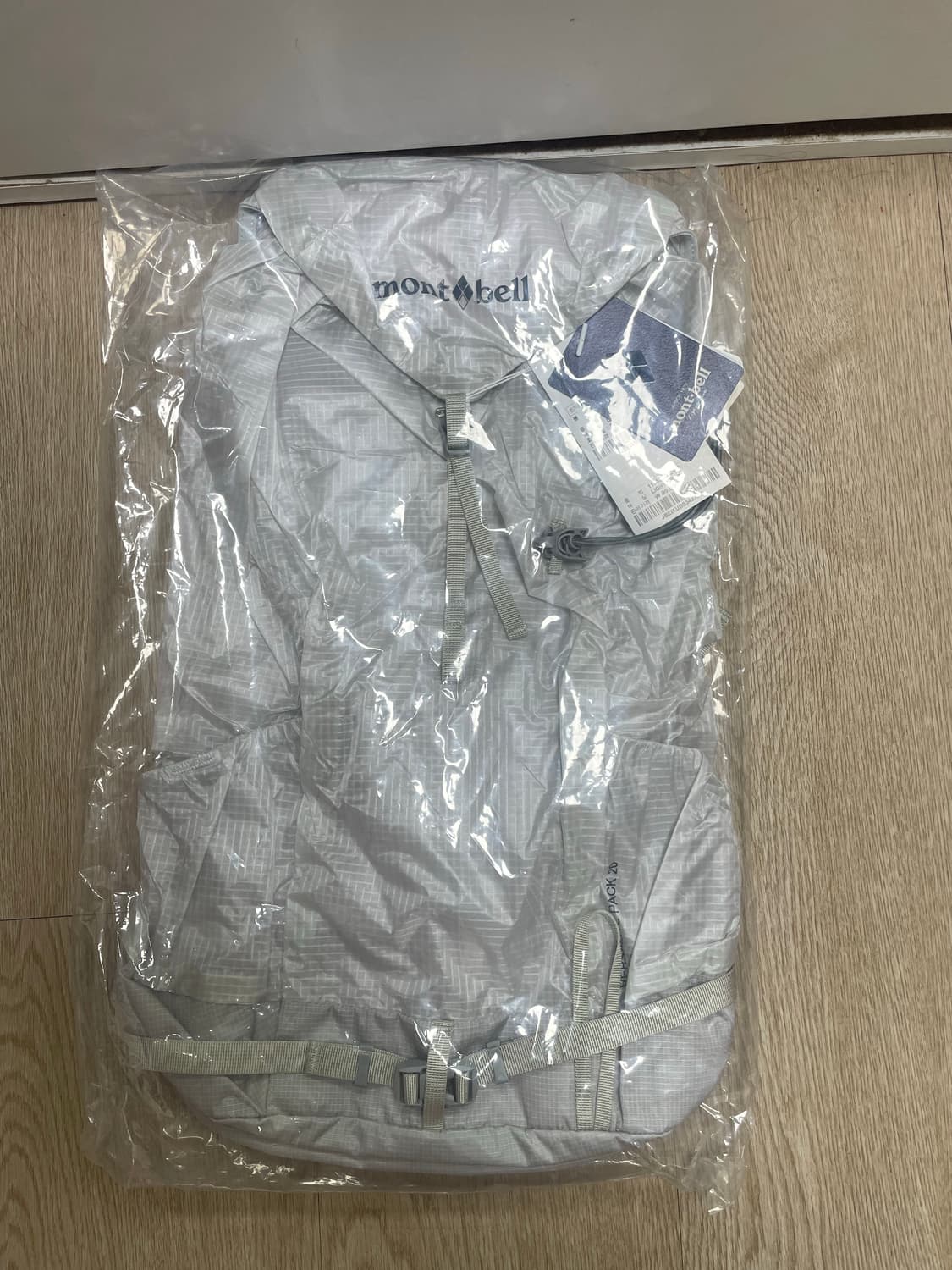몽벨 버사라이트 20 백팩 아이스 상품이미지1