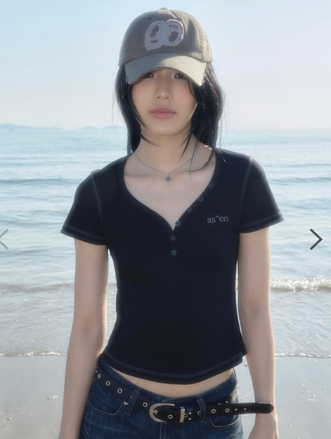 애즈온 LEAF BUTTON T black 상품이미지1