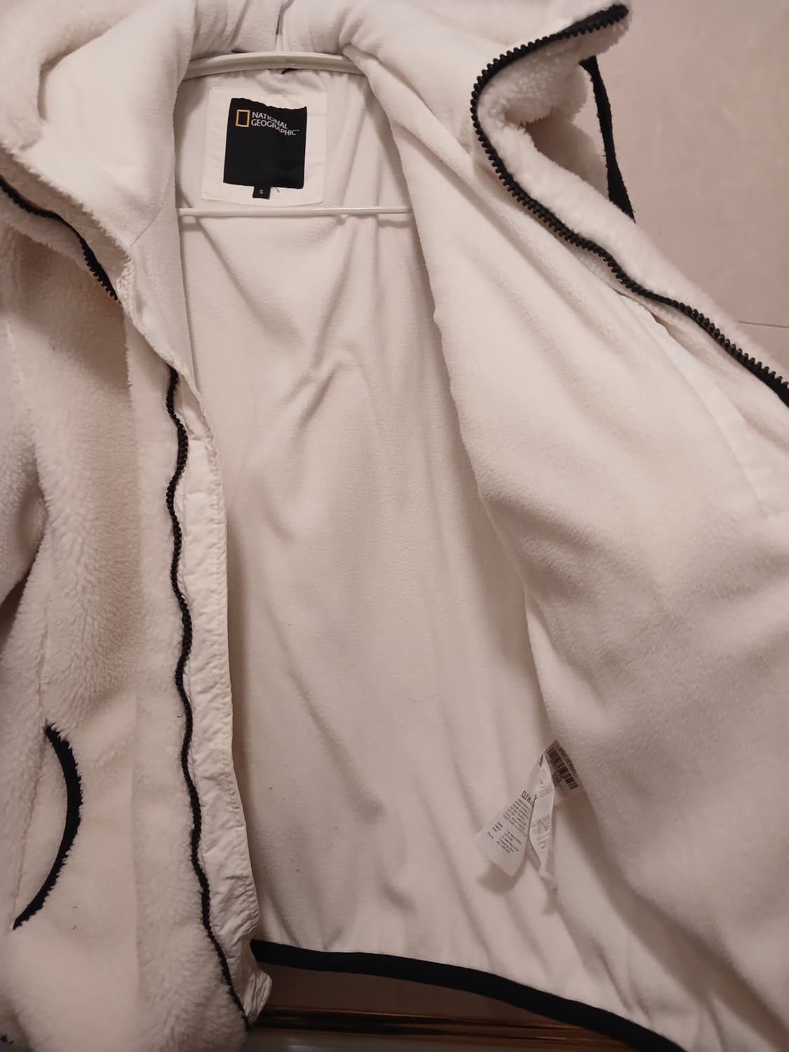 내셔널지오그래픽 정품 여성 뽀글이 후리스 90 (S) 사이즈 상품이미지4