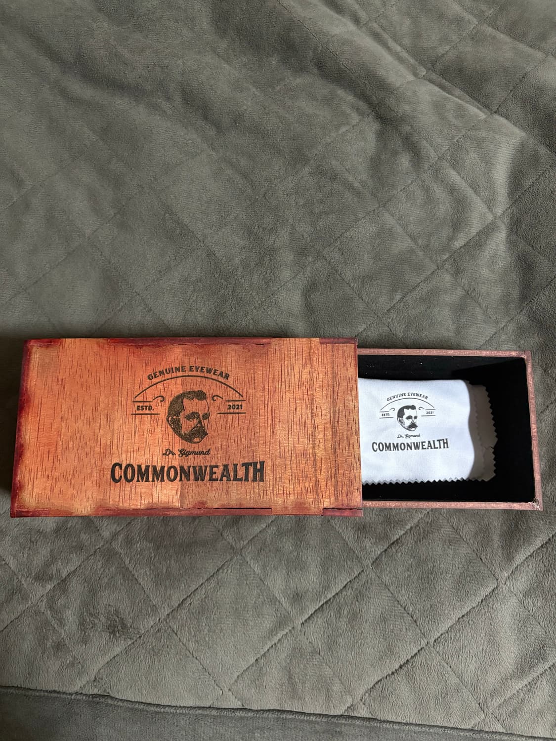 [블루라이트] 커먼웰스 th1009 검정 뿔테 안경 상품이미지3