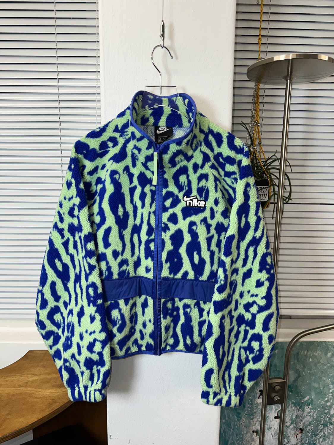 나이키 애니멀 크롭 플리스  상품이미지1