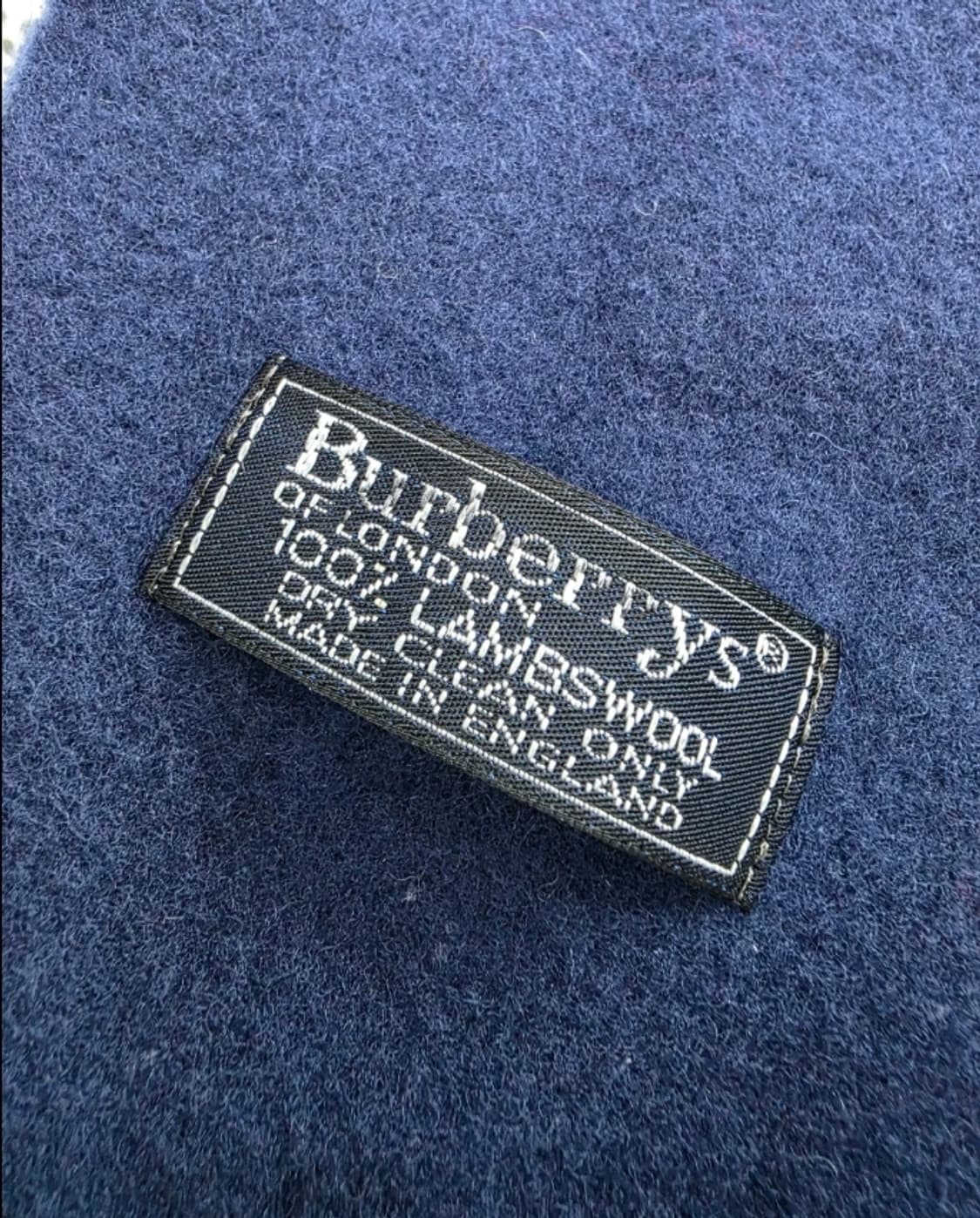 버버리 램스울 머플러 네이비 상품이미지9