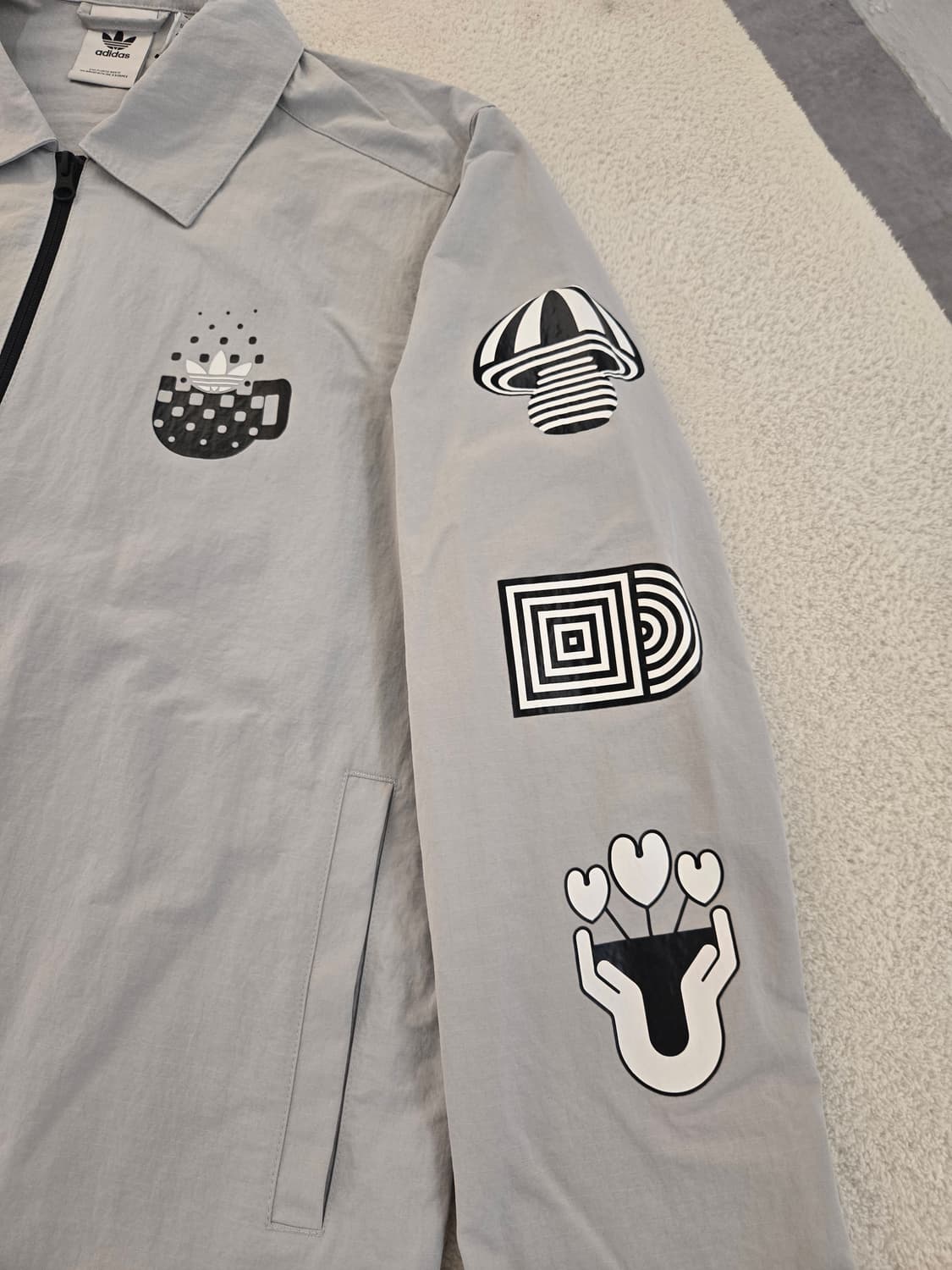 아디다스 그래픽 프린팅 집업 자켓 XL 상품이미지5