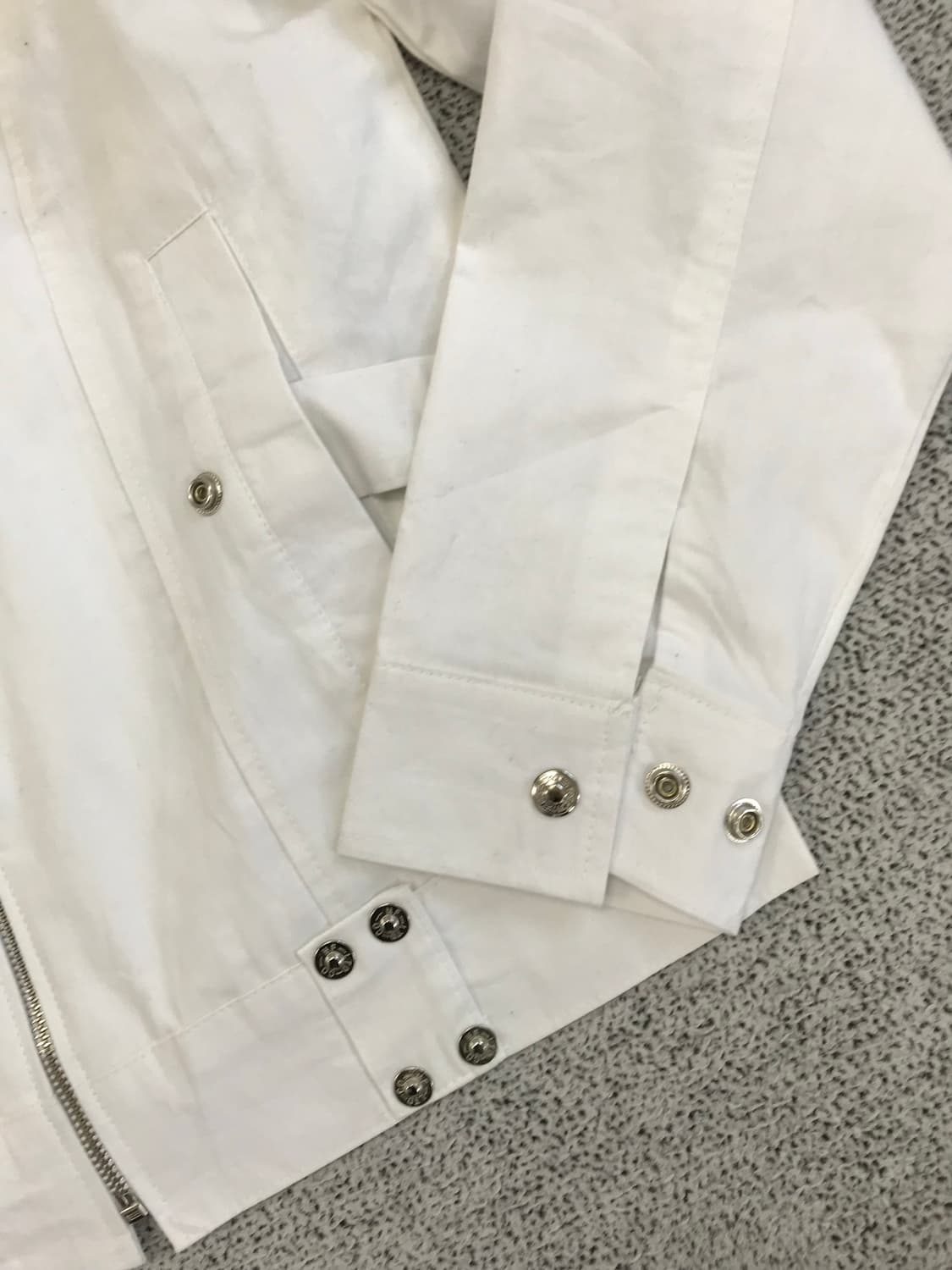 락시크 화이트 자켓 상품이미지3