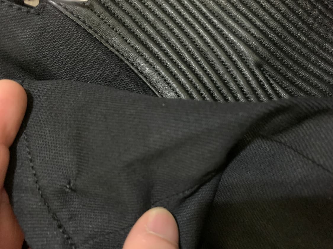 생로랑 /레더 패널 모터 바이커 데님 진 팬츠/ 30 상품이미지9