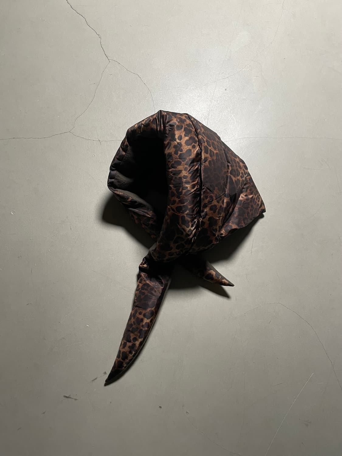 로도리리온 Down Hood Scarf 상품이미지1