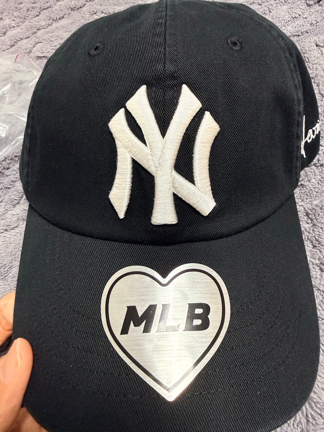 mlb 카리나 에디션 v2 블랙 모자 팝니다(새상품) 상품이미지2