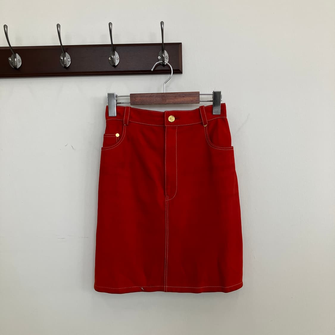 올드 로에베 레드 누벅 스웨이드 레더 미디 스커트 상품이미지2