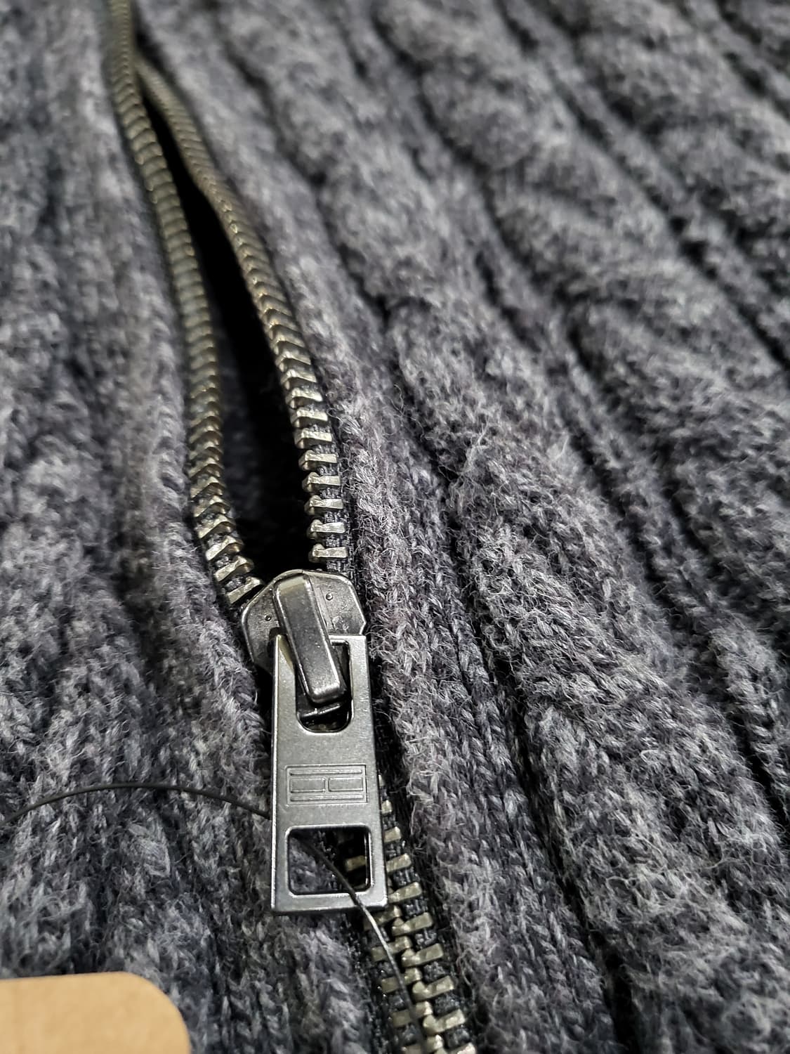 타미힐피거 집업 니트 가디건 (그레이) 상품이미지6