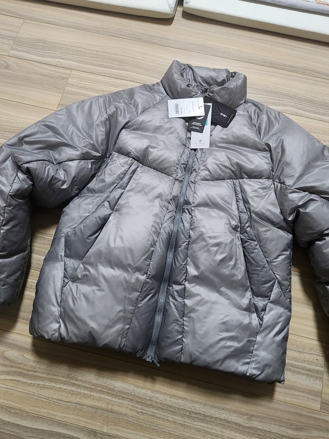 에잇세컨즈립스탑덕다운패딩점퍼L실버 상품이미지1