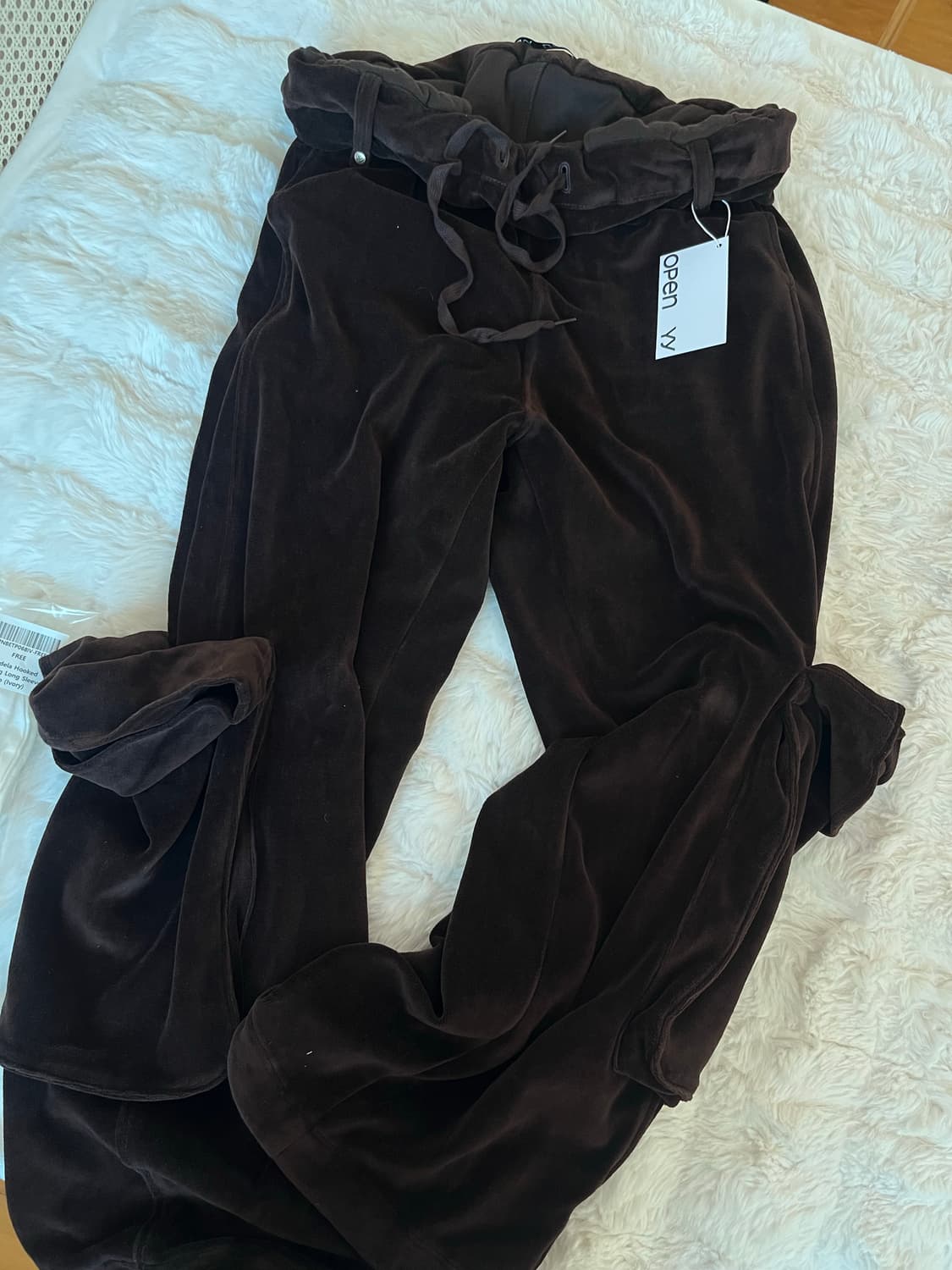 OPENYY ROLLED WAIST VELOUR CARGO PANTS 상품이미지1