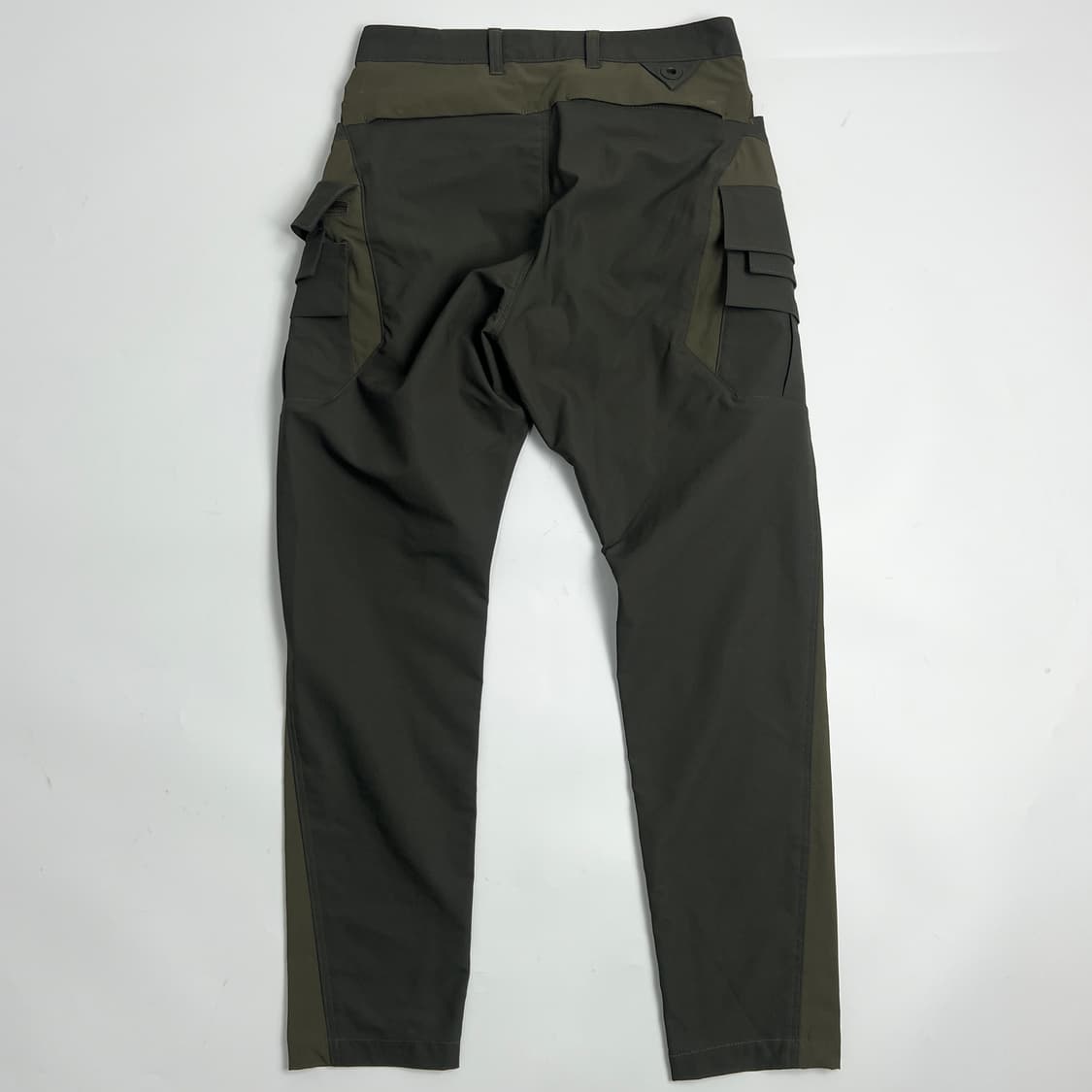 화이트 마운티니어링 테크니컬 카고 팬츠 상품이미지9