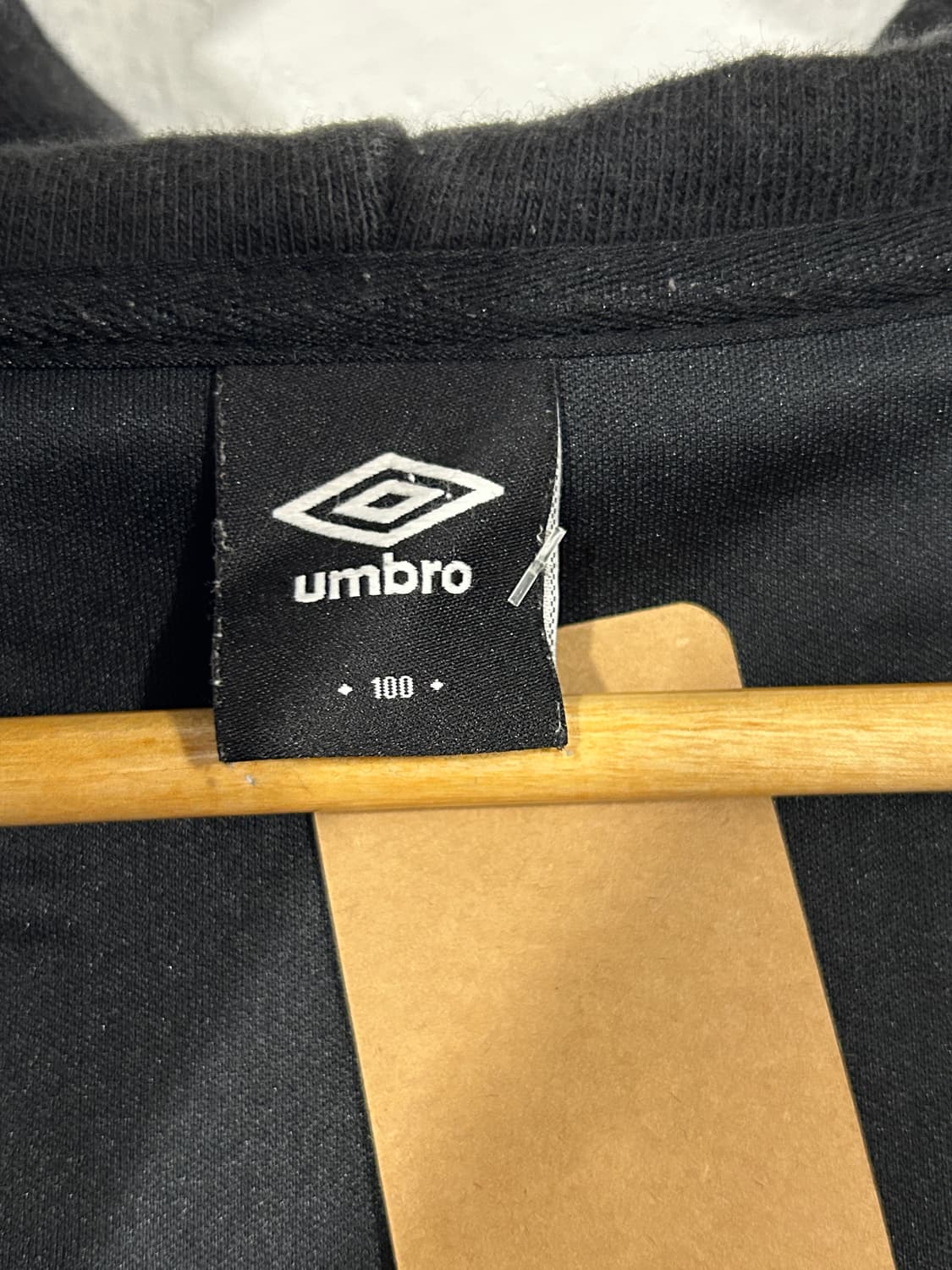 엄브로 후드집업 상품이미지4