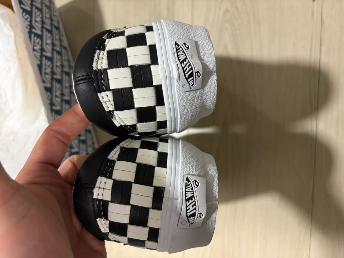 반스 볼트 OG 클래식 슬립온 레더 체커보드 블랙 화이트 상품이미지7