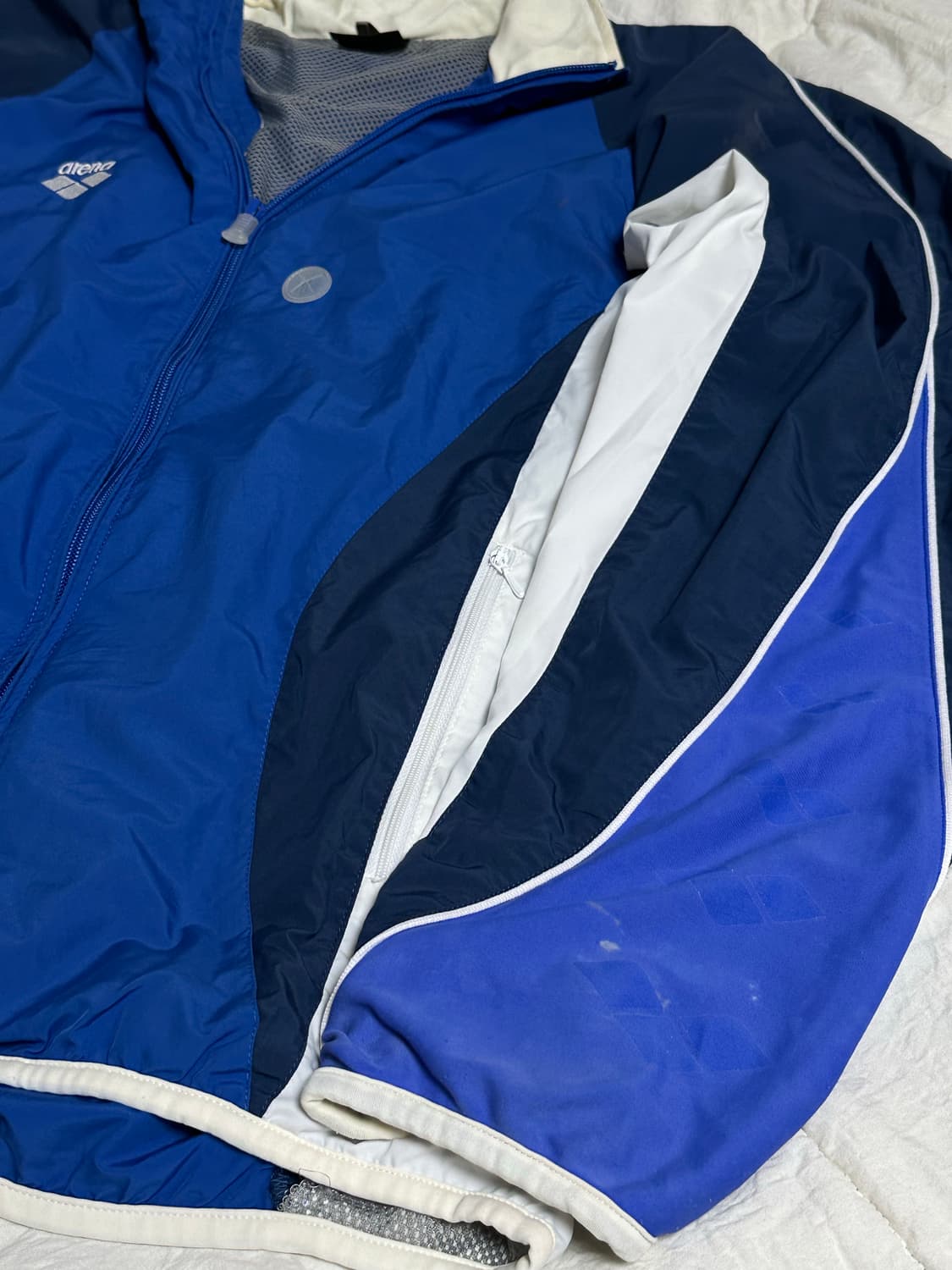 JP 아레나 바람막이 절개 라지 상품이미지6