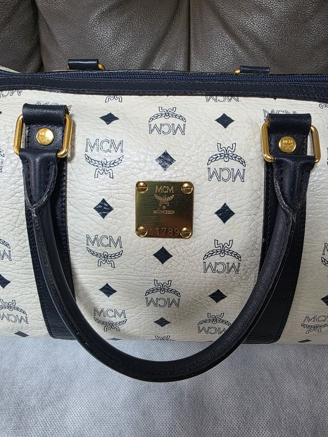 MCM 보스턴백 팝니다 상품이미지4