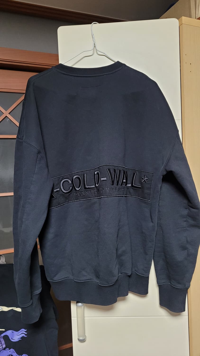 어콜드월 맨투맨 정품 상품이미지6