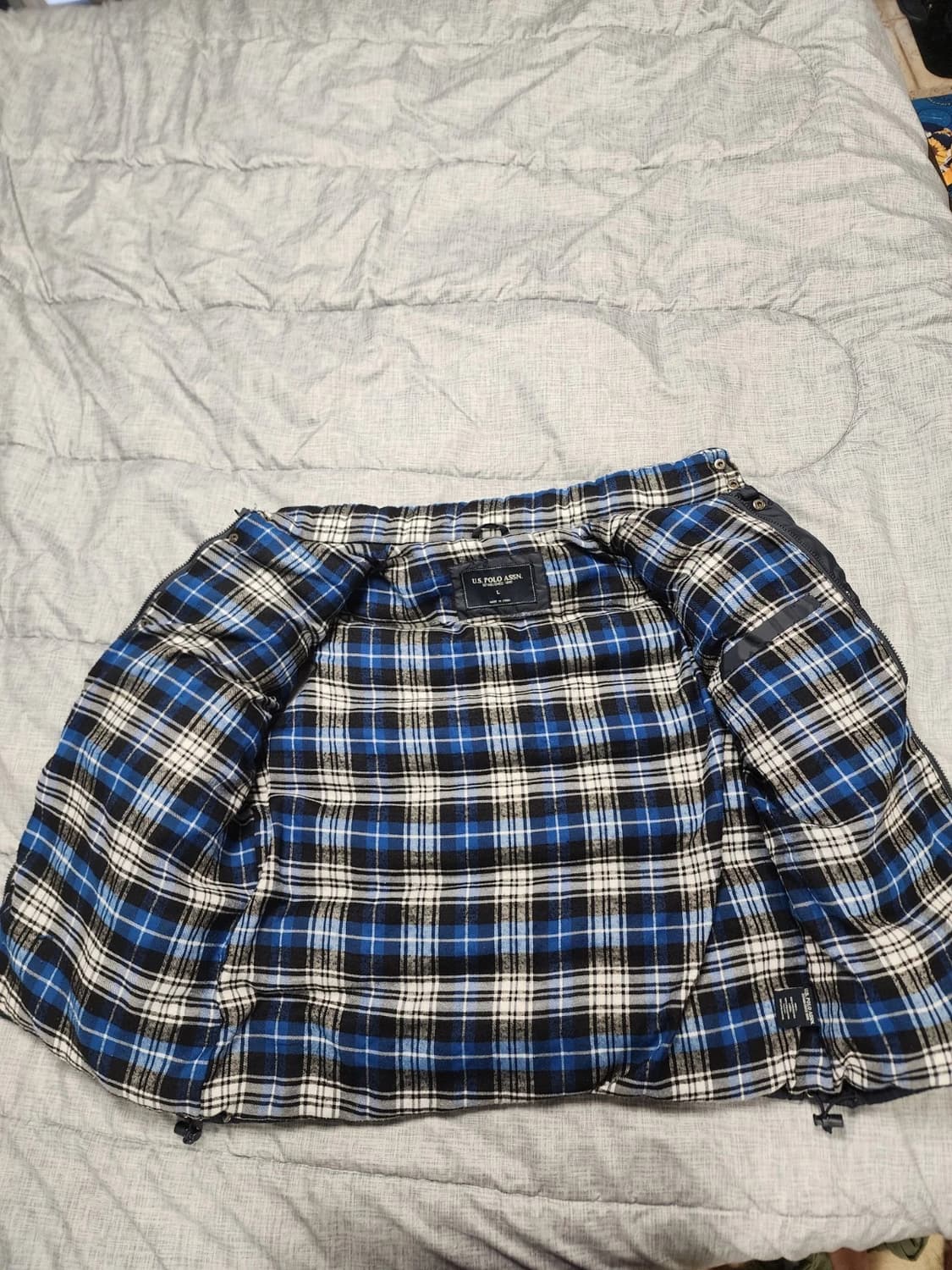 U.S.폴로 에센 로렌 리버시블 다운 패딩 조끼 상품이미지2