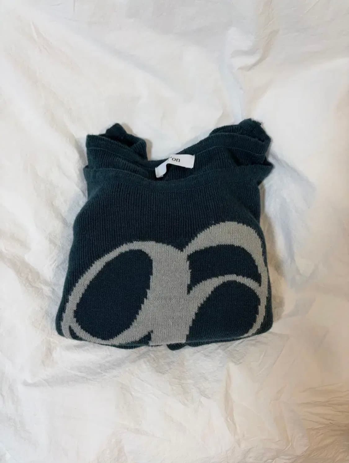 애즈온 니트 상품이미지1