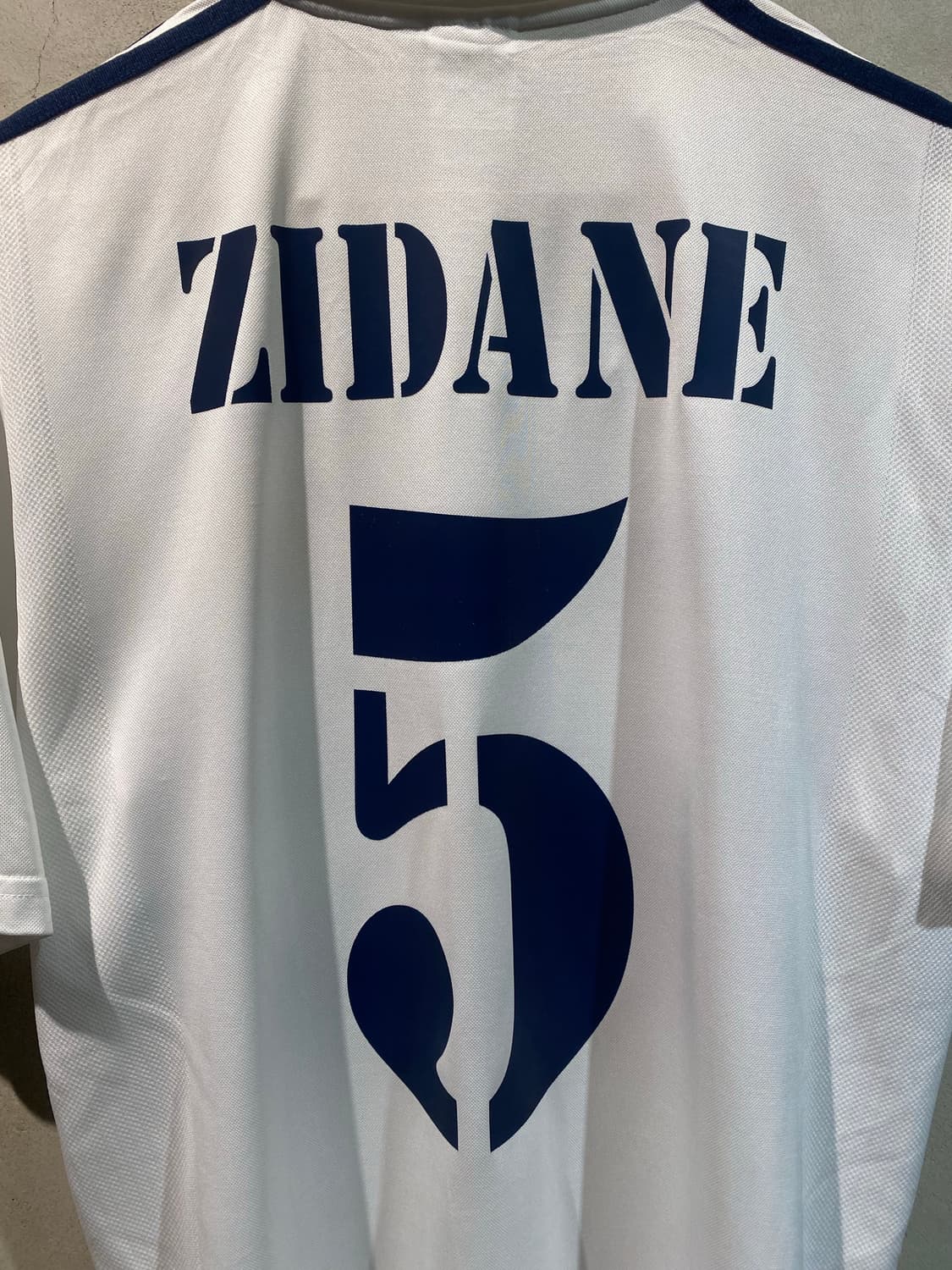 02-03 레알 마드리드 지단 홈 유니폼 상품이미지8