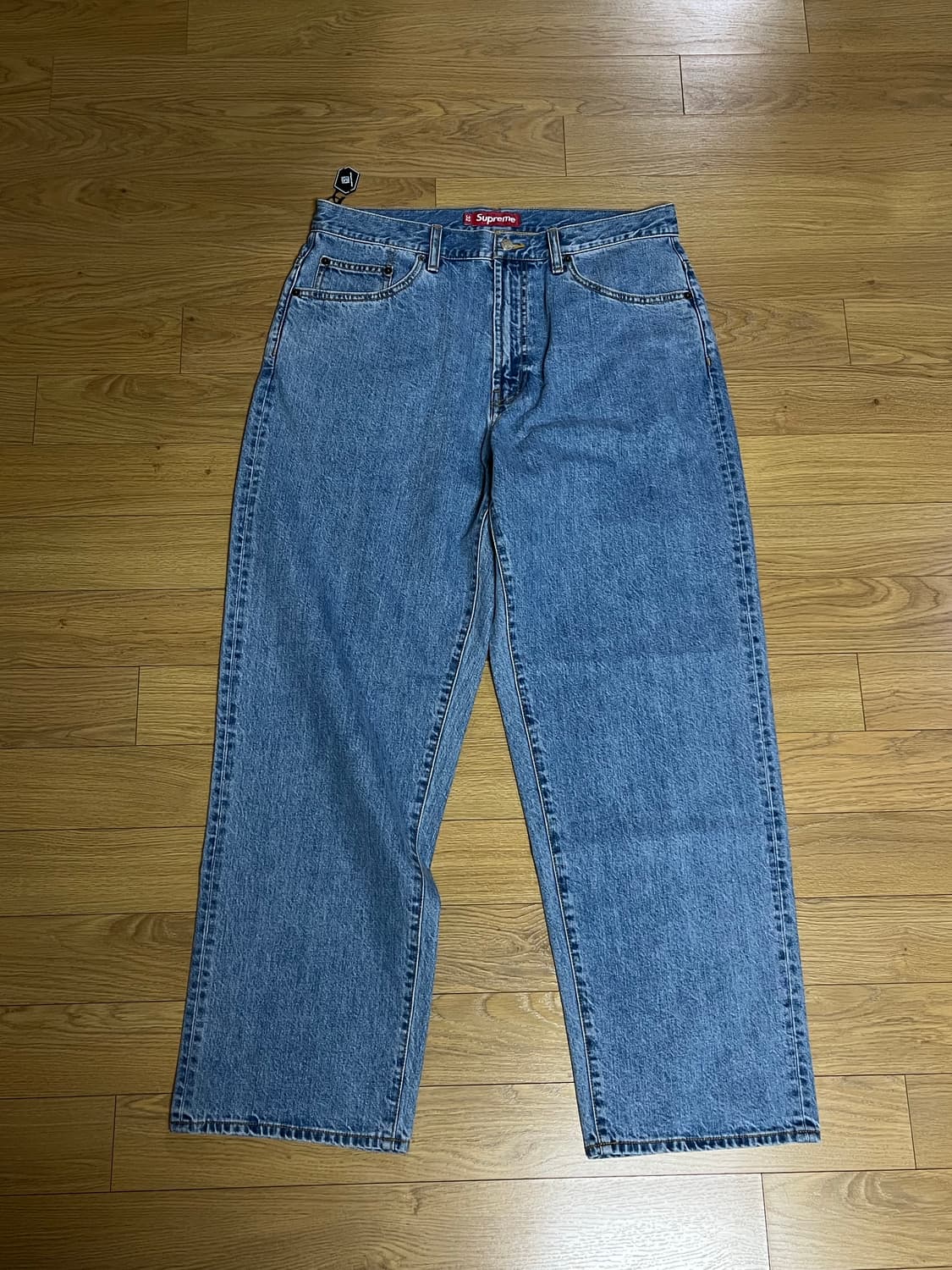 [새상품] 25FW 슈프림 배기 진 워시드 인디고 [32] 상품이미지2