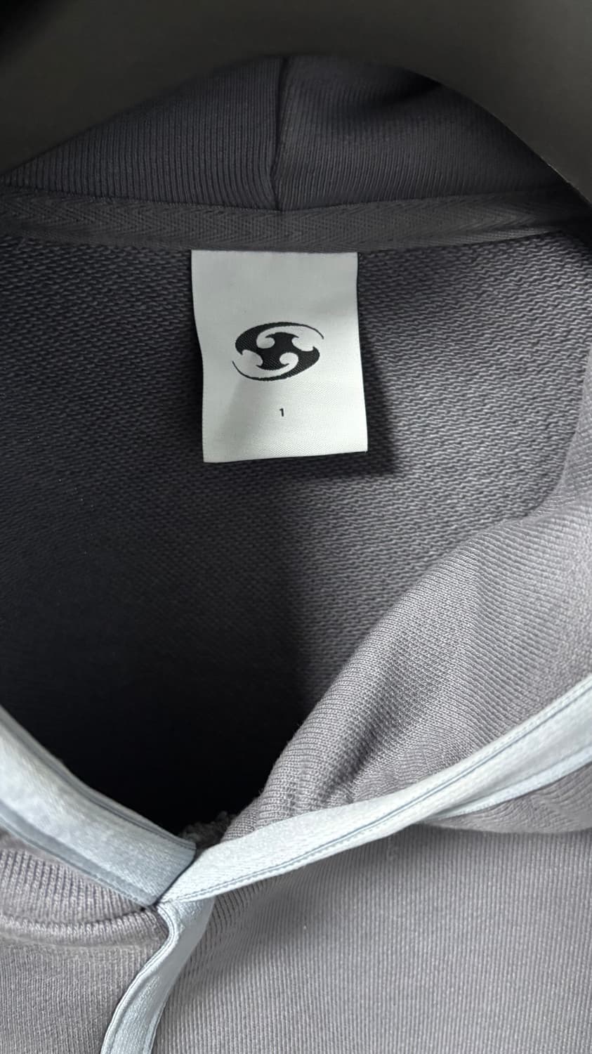 산산기어 테입드 후드 차콜 22SS 상품이미지5