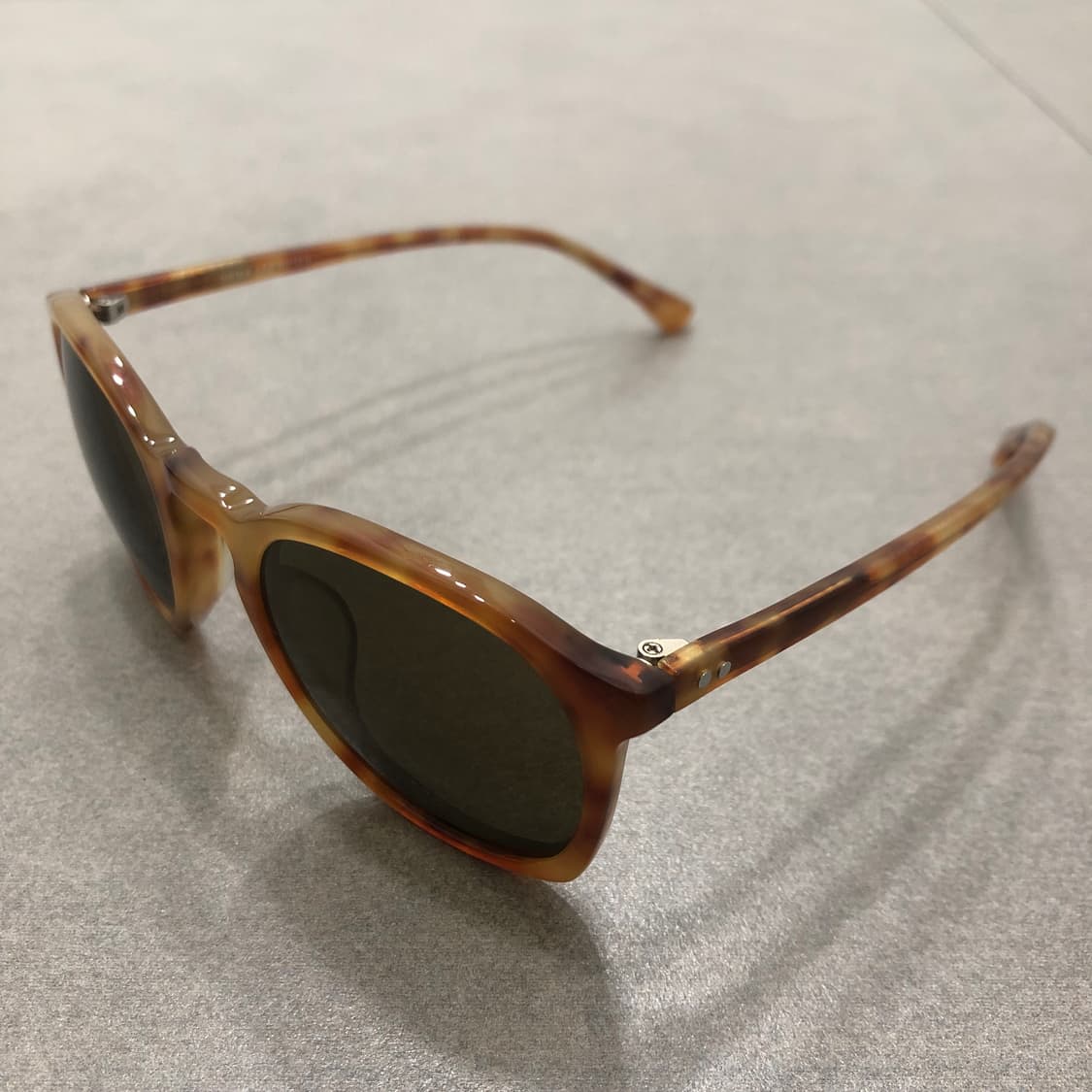 드리스반노튼 린다패로우 선글라스 상품이미지2