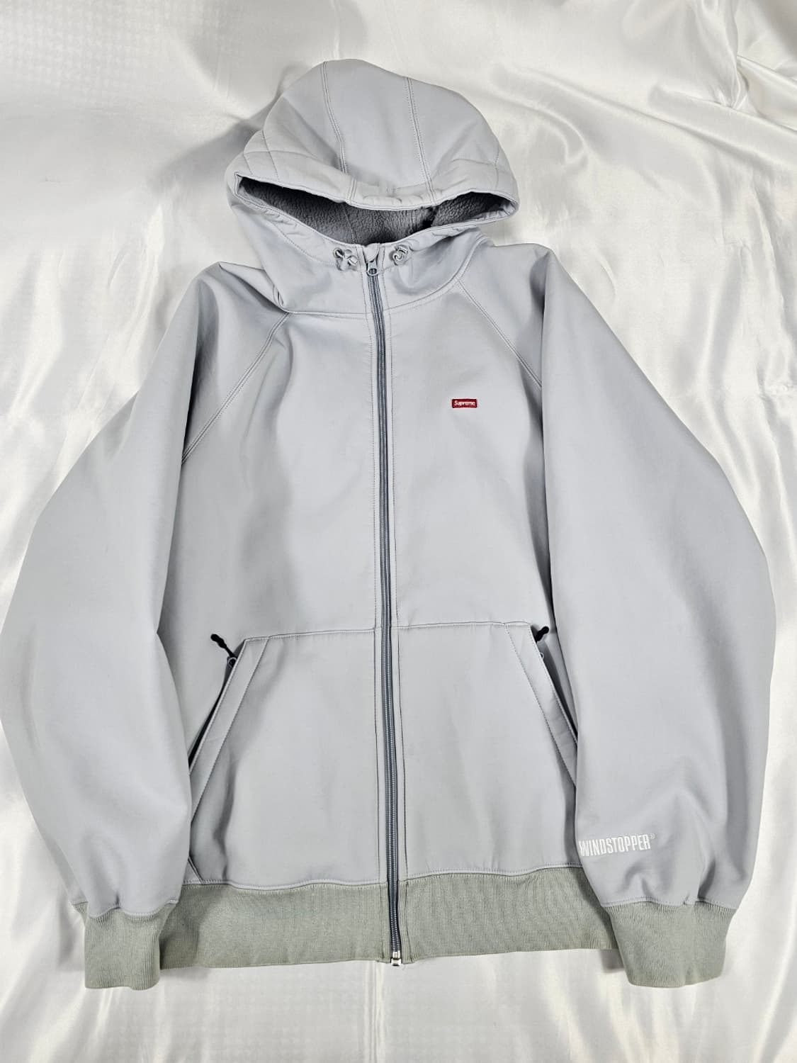 슈프림윈드스토퍼 상품이미지1