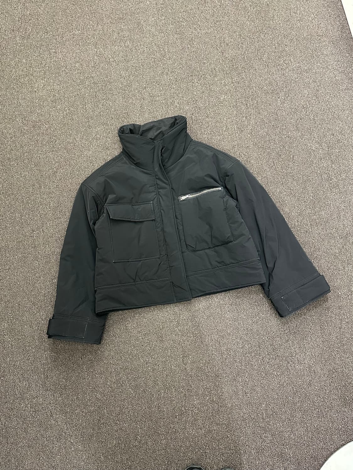 2)빈티지 빅포켓 크롭 블랙 패딩 상품이미지2