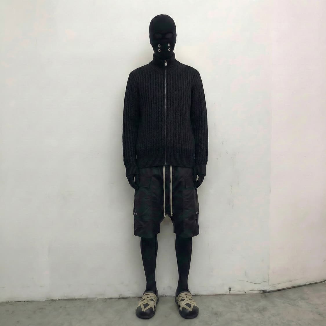 calvin klein coated zip up sweater 상품이미지1