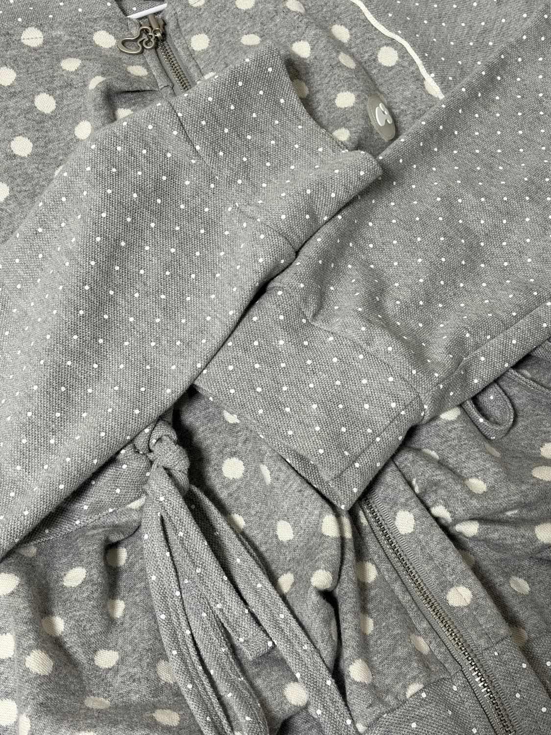 허그유어스킨 도트 빅 포켓 집업 상품이미지3