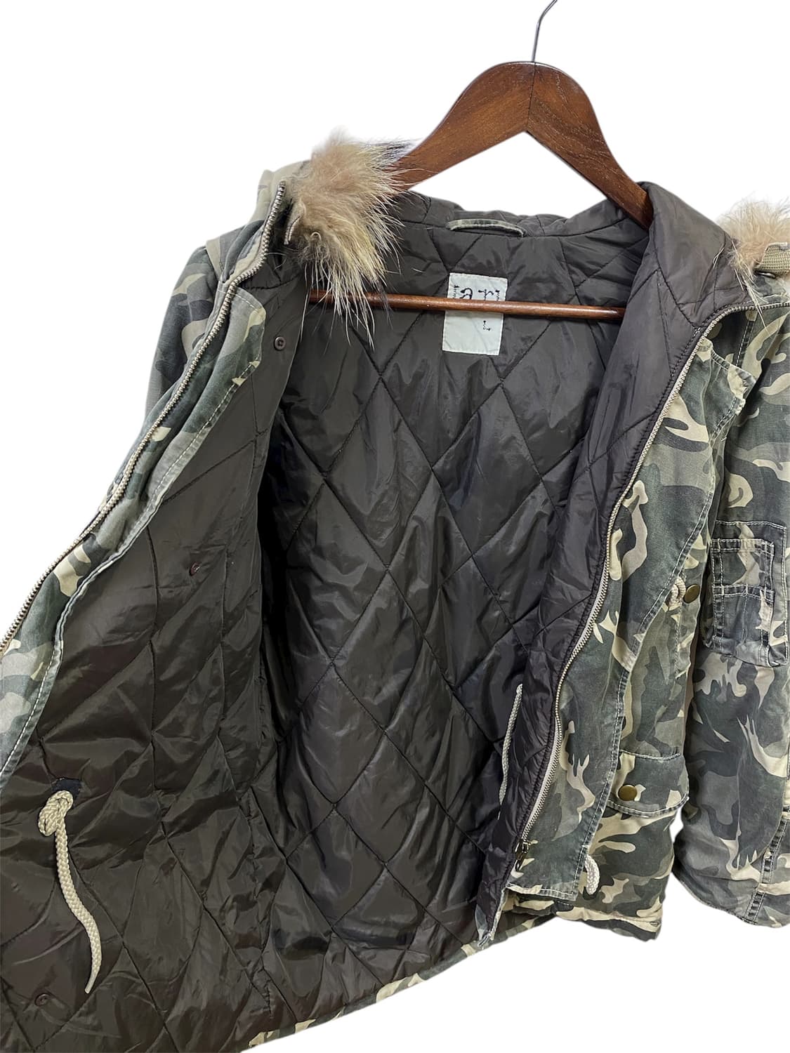 AR 후드 퍼 카모 패딩 상품이미지3