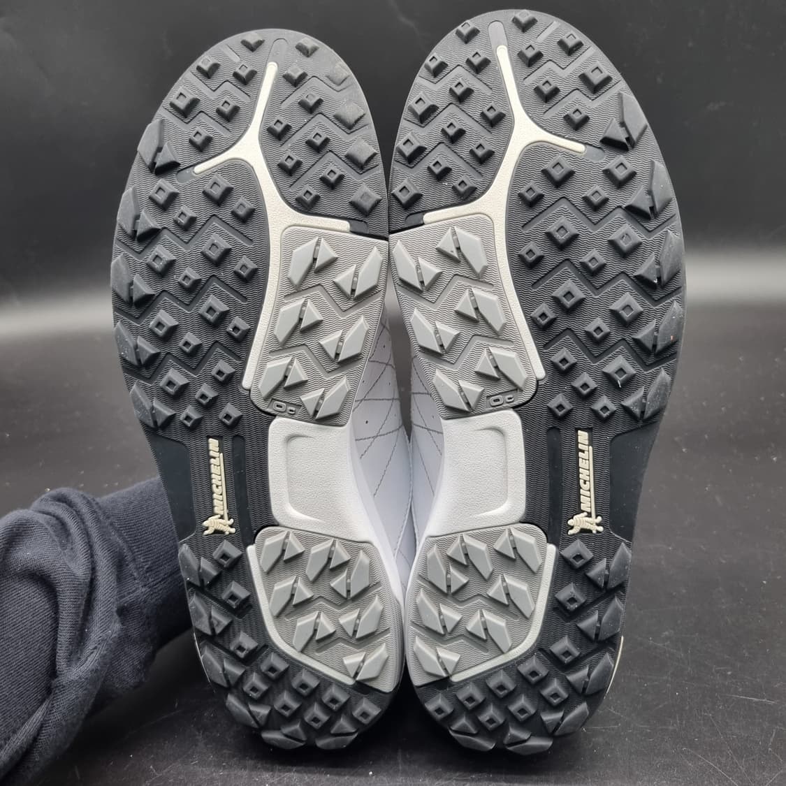 풋조이 트레드 스파이크리스 골프화255 상품이미지3