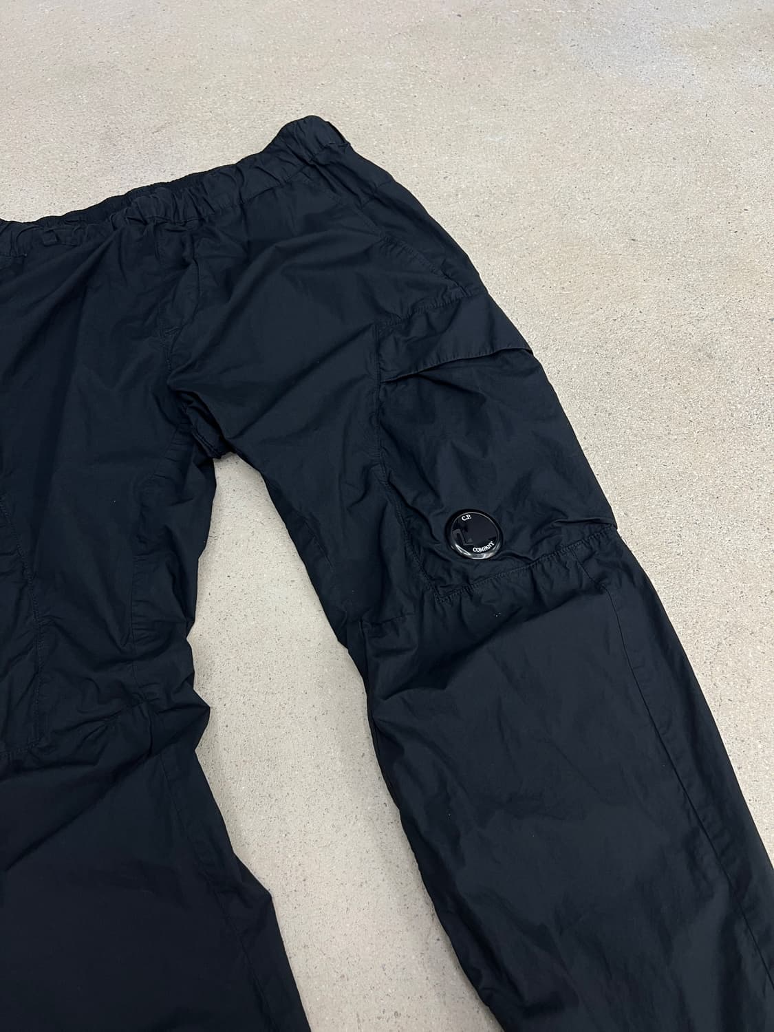 CP컴퍼니 렌즈와펜 코튼 조거 팬츠  상품이미지3