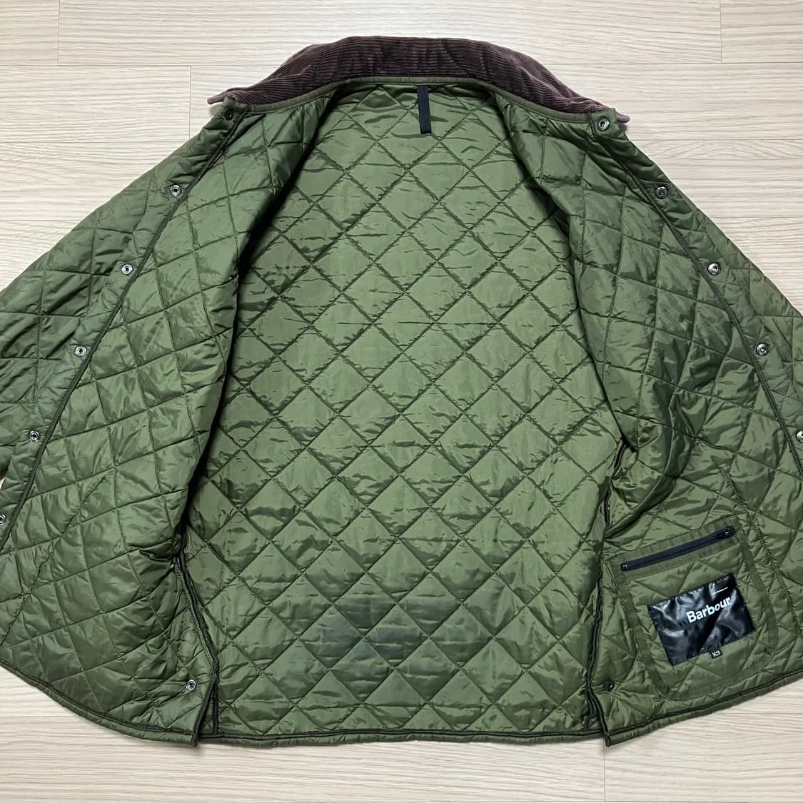바버 리데스데일 퀼팅 자켓 올리브 상품이미지6